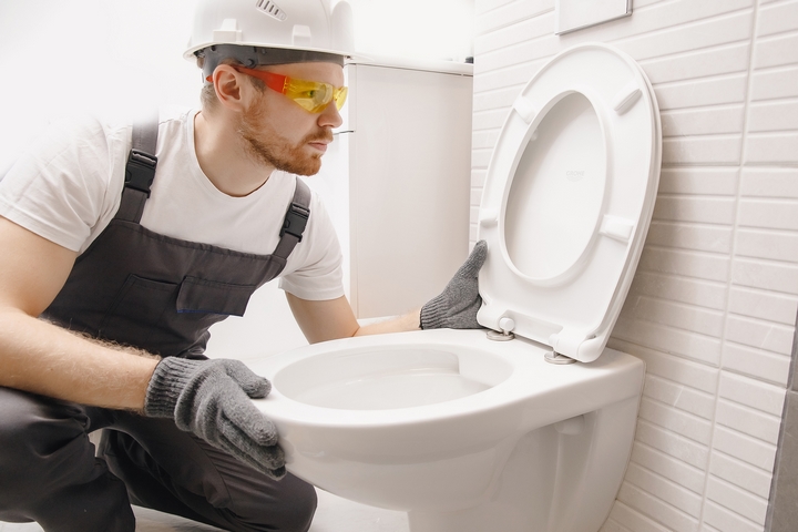 6 Reasons Why Your Toilet Is Not Filling with Water