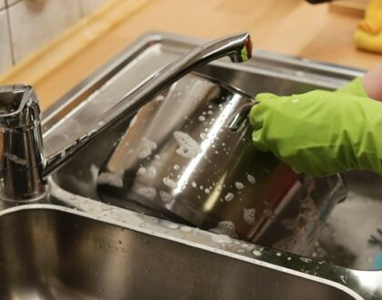 Why Should I Avoid Pouring Fats, Oils and Greases Down My Kitchen Sink?